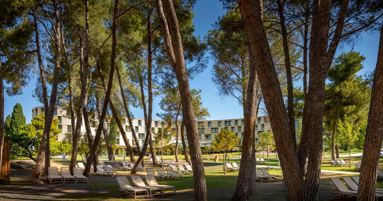 Maistra Select Family Hotel Amarin Rovigno Esterno foto