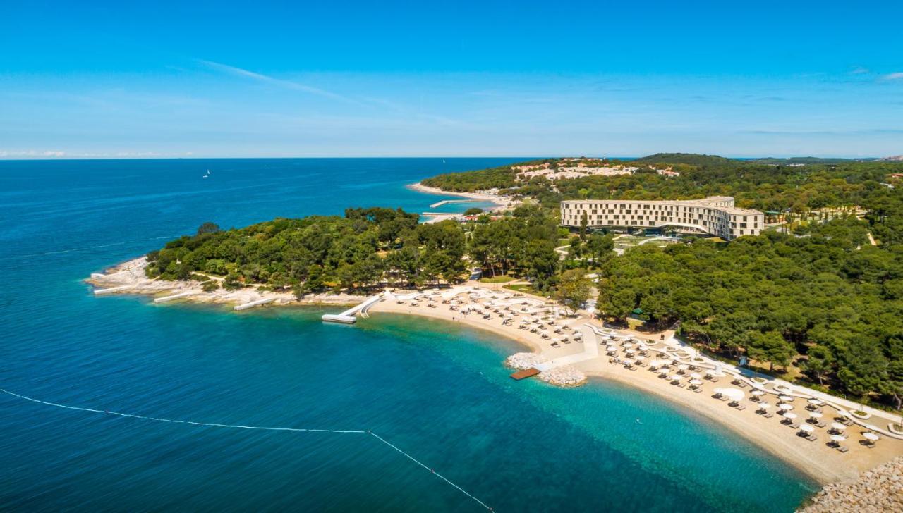 Maistra Select Family Hotel Amarin Rovigno Esterno foto