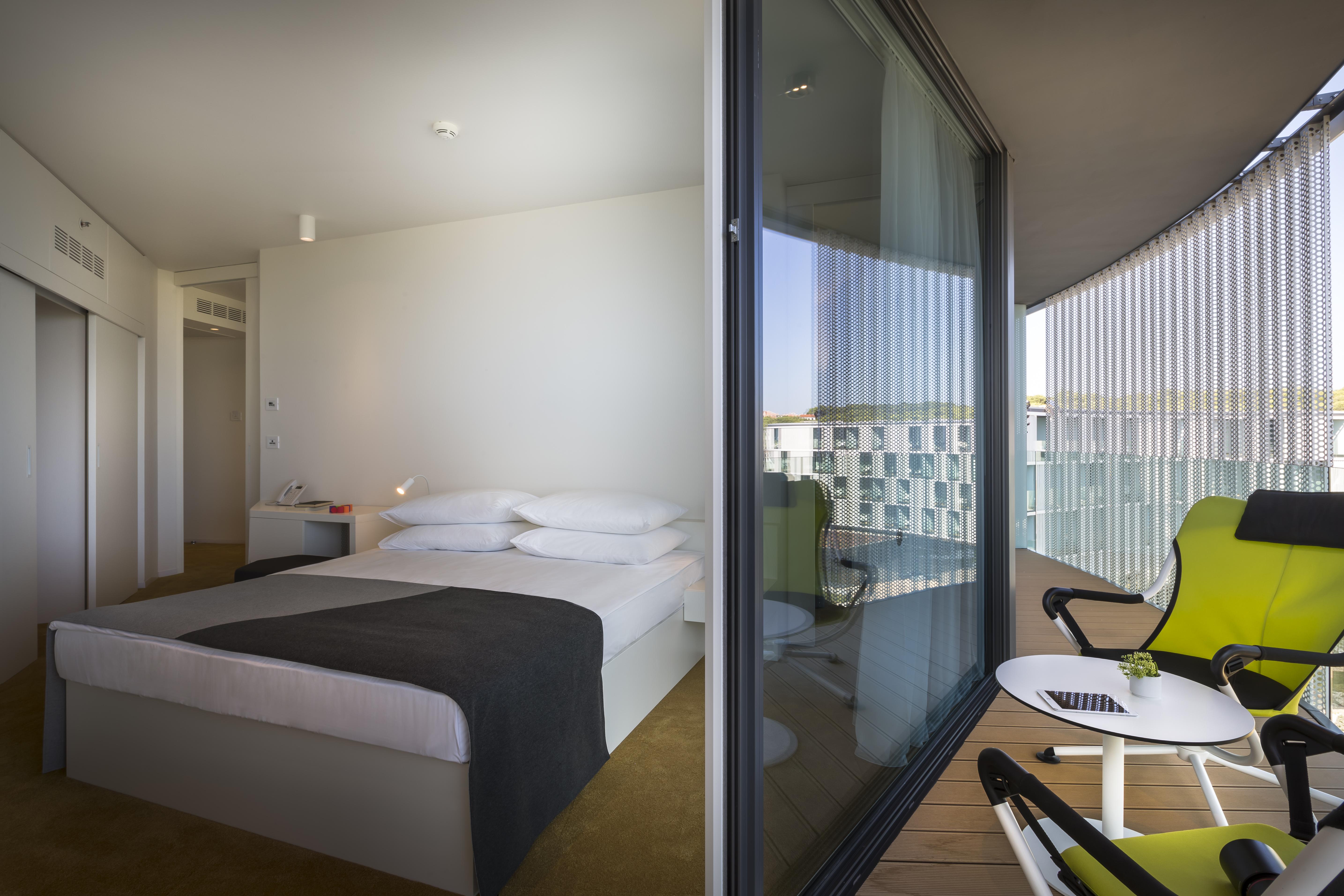 Maistra Select Family Hotel Amarin Rovigno Esterno foto