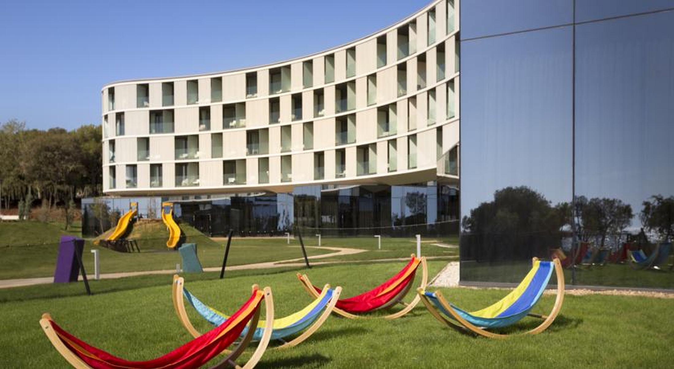 Maistra Select Family Hotel Amarin Rovigno Esterno foto