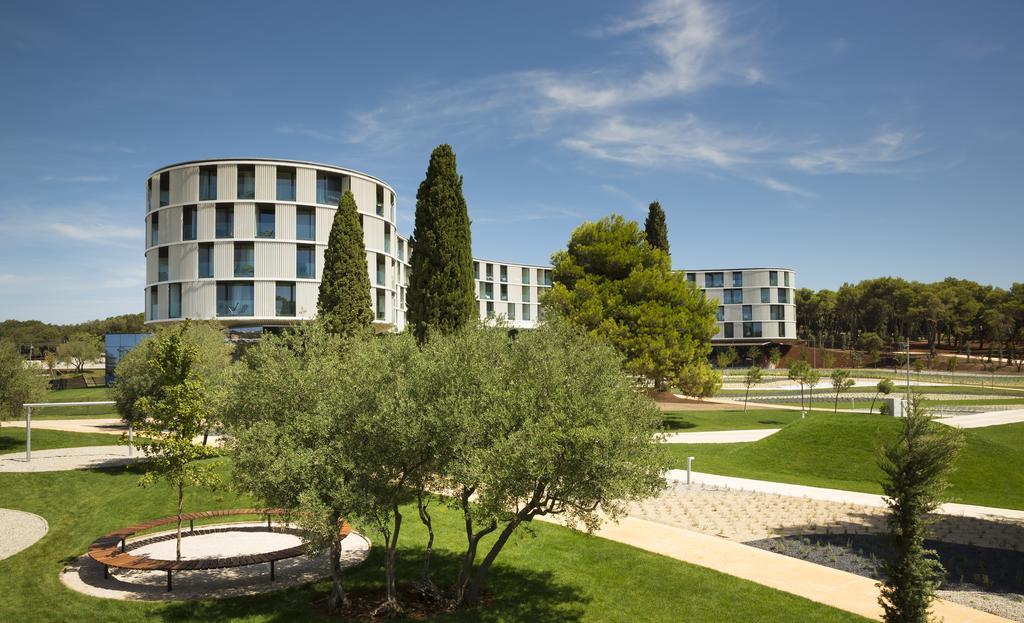 Maistra Select Family Hotel Amarin Rovigno Esterno foto